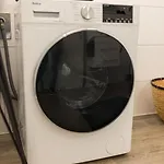 Moderne Und Gemuetliche In *