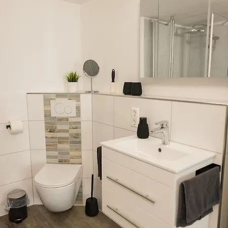 Moderne Und Gemuetliche In Holzbach