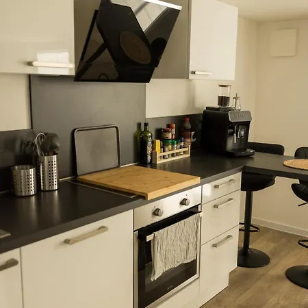 Moderne Und Gemuetliche In * Holzbach