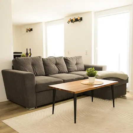 Apartment Moderne Und Gemütliche In Holzbach