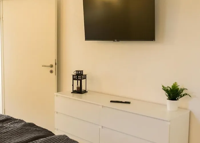 Apartment Moderne Und Gemütliche In Holzbach